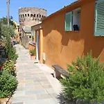 Latu Corsu - Chambres D'Hotes Et Gites Au Cap Corse 4*
