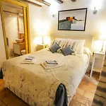 Bed & Breakfast Latu Corsu - Chambres D'Hotes Et Gites Au Cap Corse