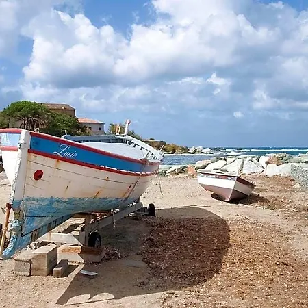 Bed & Breakfast Latu Corsu - D'hotes Et Au Cap Corse 4*