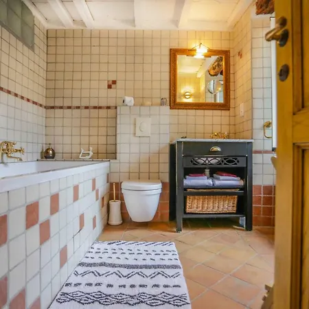 Latu Corsu - Cote Corse - Et D'hotes Au Cap Corse Bed & Breakfast 3*