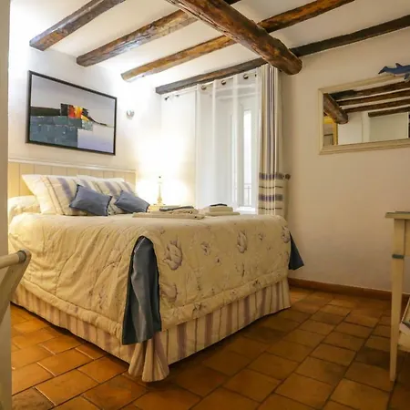 Bed & Breakfast Latu Corsu - D'hotes Et Au Cap Corse