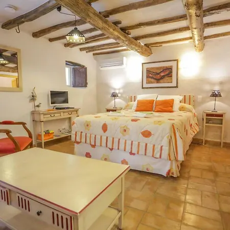 Latu Corsu - Cote Corse - Et D'hotes Au Cap Corse Bed & Breakfast 3*