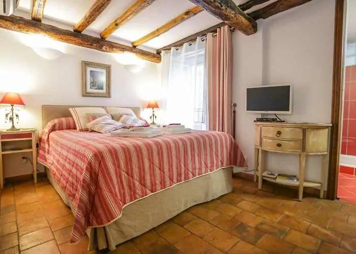 Latu Corsu - Cote Corse - Et D'hotes Au Cap Corse فندق مبيت وإفطار 4*