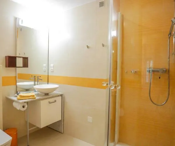 Latu Corsu - Cote Corse - Et D'hotes Au Cap Corse Oda ve Kahvaltı 3*