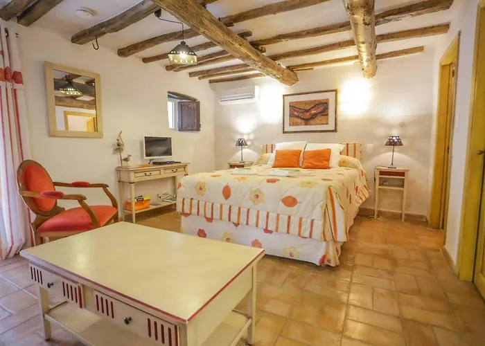 Latu Corsu - Cote Corse - Et D'hotes Au Cap Corse Oda ve Kahvaltı 3*